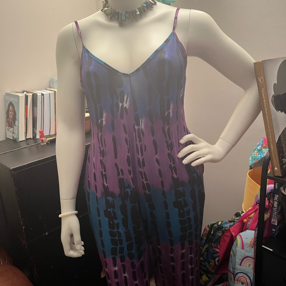 Multi color sleeveless romper